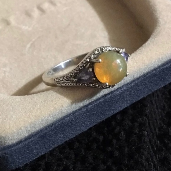 Genuine opal ring - Picture 5 of 5